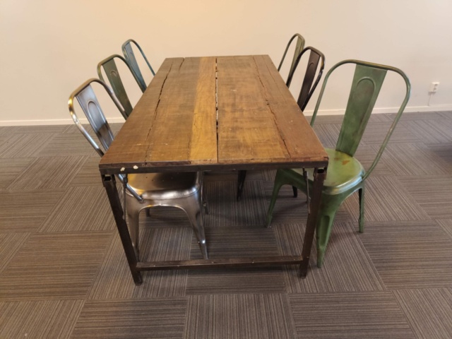 1289442-2 Rustic dining table and chairs