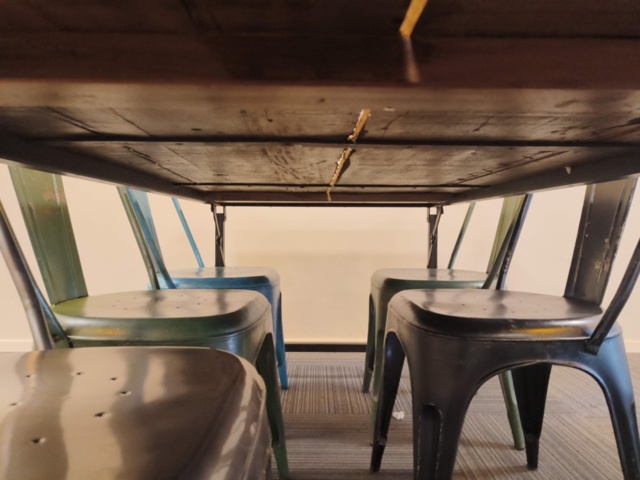 1289442-5 Rustic dining table and chairs