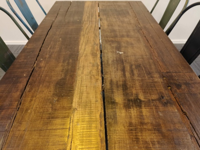 1289442-7 Rustic dining table and chairs