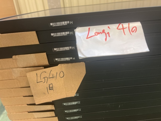 1243906-3 Solar panels 14 pcs 410W - Longi LG410