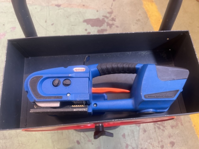 1243921-4 Strapping machine with trolley – HU-P1316