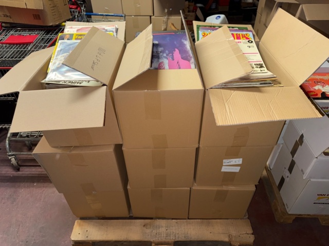 1316613-1 LP records 9 boxes