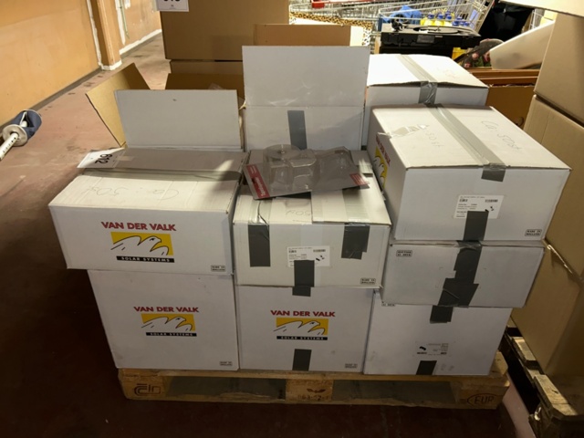 1316612-4 LP records 15 boxes