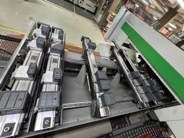 1303479-18 CNC-maskin 5-axlig - Biesse Rover A 1632