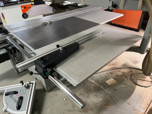 1303487-19 Skivsåg med tillbehör - Altendorf F45 CE -2000