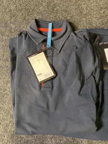 1334762-3 Helly Hansen Polos & T-shirts