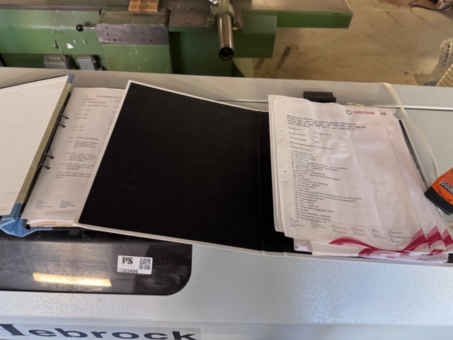 1303496-10 Kantlistmaskin Hebrock AKV 3003 DK F -2012