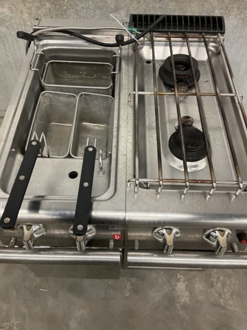 1198288-7 Gas stove and pasta cooker