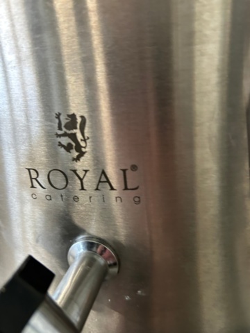 1335138-10 Stainless steel cisterns with tap, 4 pcs, 3 sizes