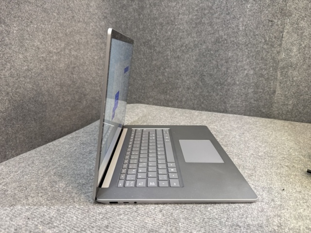 1200779-7 Laptop, Microsoft Surface Laptop 5 – 15 tum, i7/16/512