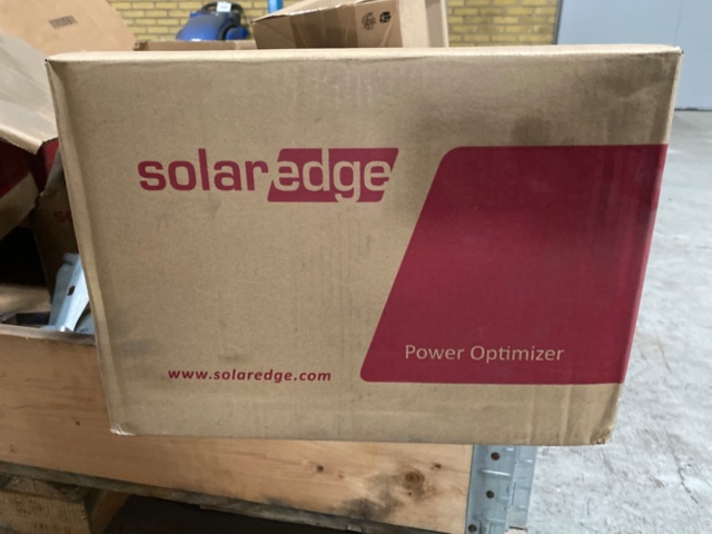 1329816-6 Optimizer approx. 60 pcs - SolarEdge P300-5RM4MRS