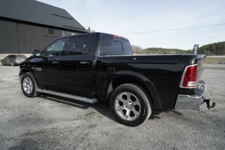 1336519-5 RAM 1500 Crew Cab 5.7 V8 HEMI 4x4 TorqueFlite, 395 hk, 2014
