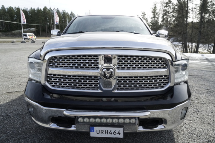 1336519-15 RAM 1500 Crew Cab 5.7 V8 HEMI 4x4 TorqueFlite, 395 hk, 2014
