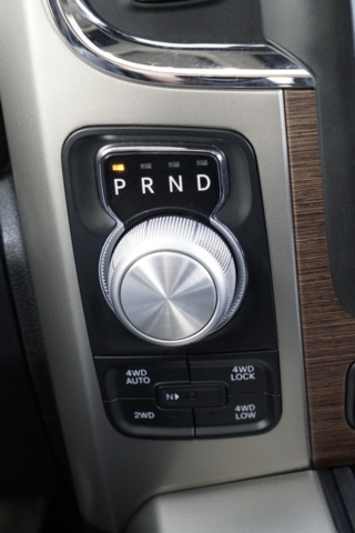 1336519-46 RAM 1500 Crew Cab 5.7 V8 HEMI 4x4 TorqueFlite, 395 hk, 2014