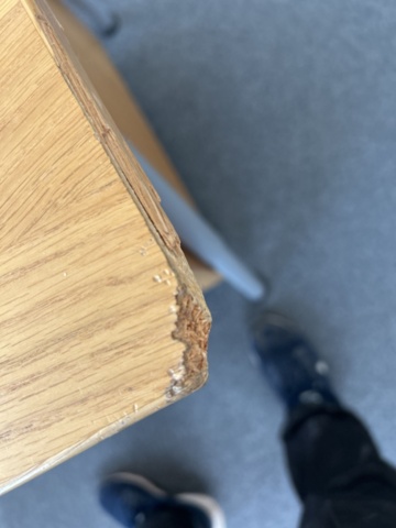 1286645-11 Office workstation - Desk, office chair, bookshelf, and more