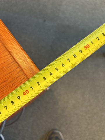 1286647-20 Office workstation - Desk, office chair, bookshelf, and more