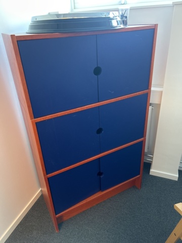 1286649-20 Conference furniture - Tables, chairs, cabinets, and more