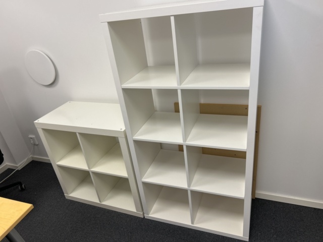 1286651-21 Office workplace - Desk, office chair, shelf, etc.