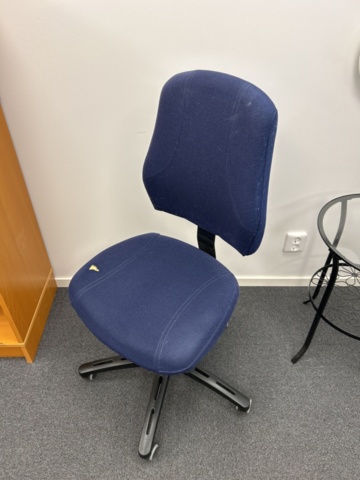 1286652-24 Office workplace - Desk, office chair, shelf, etc.