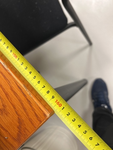 1286654-13 Miscellaneous furniture - Chairs, shelves, tables, and more