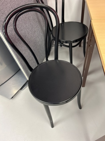 1286654-30 Miscellaneous furniture - Chairs, shelves, tables, and more