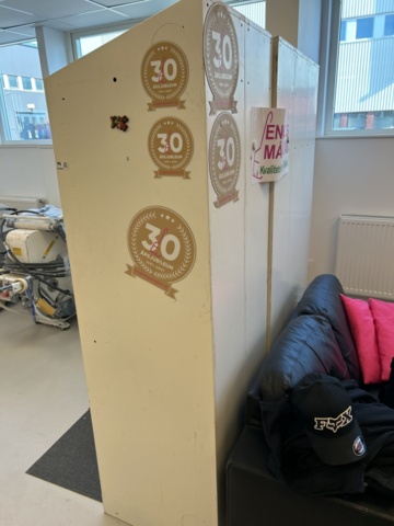 1286656-2 Changing room - Sono