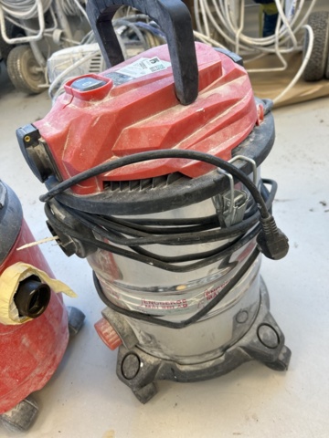 1332512-7 Vacuum cleaner 4 pcs