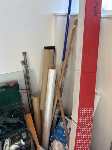 1332513-2 Various construction accessories - Electrical cables, fan heaters, mixers, and more