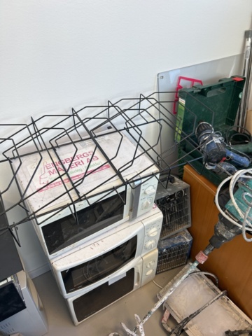 1332513-9 Various construction accessories - Electrical cables, fan heaters, mixers, and more