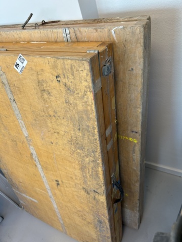 1332516-6 Upholsterer's table 2 pcs