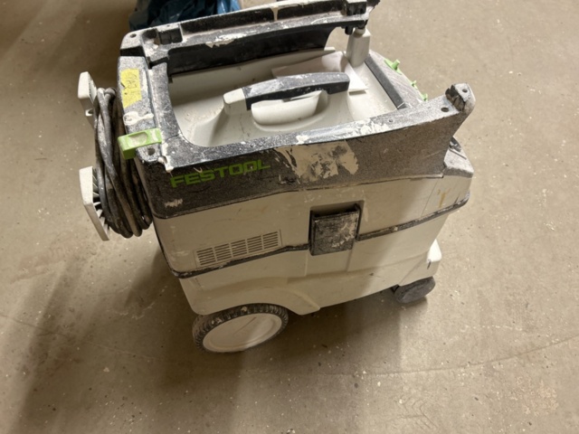 1332536-6 Vacuum cleaners 7 pcs