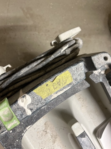 1332536-12 Vacuum cleaners 7 pcs