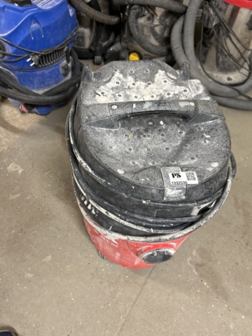 1332536-9 Vacuum cleaners 7 pcs