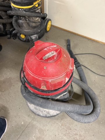 1332536-14 Vacuum cleaners 7 pcs