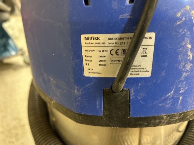 1332536-28 Vacuum cleaners 7 pcs