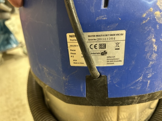 1332536-29 Vacuum cleaners 7 pcs