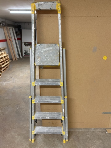 1332540-5 Staircase ladder and work trestle - Wibe