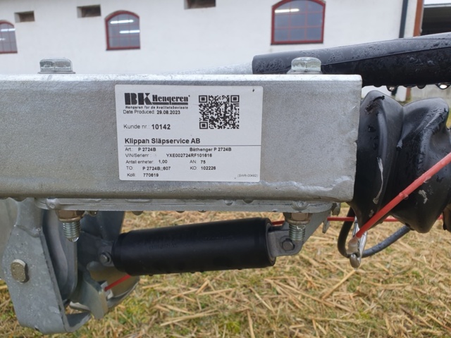 1339076-6 Boat trailer P 2724B BK HENGEREN - HCD94E