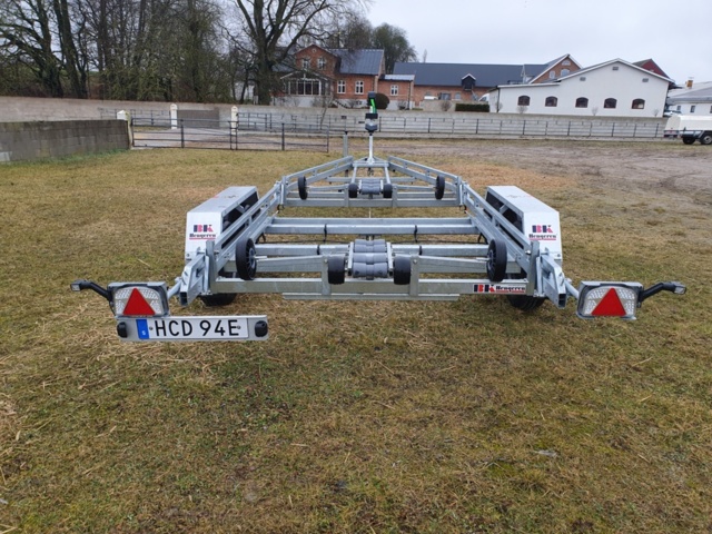 1339076-15 Boat trailer P 2724B BK HENGEREN - HCD94E