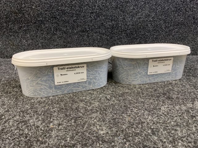 1339156-1 2 pcs Packages Decking/fence screw 4.3x30mm