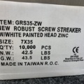 1339235-3 About 10,000 sturdy plaster screws 7x35mm