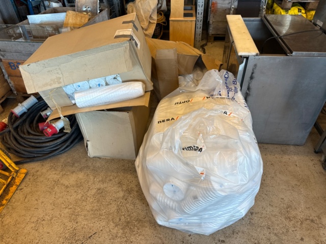 1338819-1 Styrofoam bowls, approximately 2500 pcs.