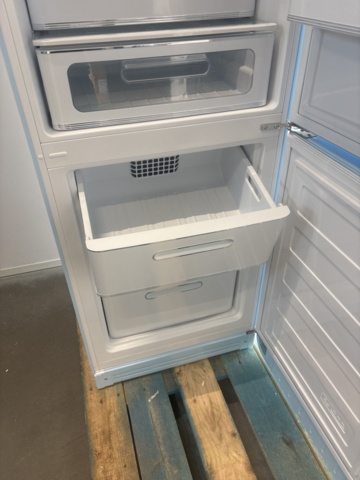 1137726-6 Smeg 50's Style Fridge/Freezer FAB32RPB5