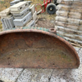 1339706-4 Cast iron feeding trough