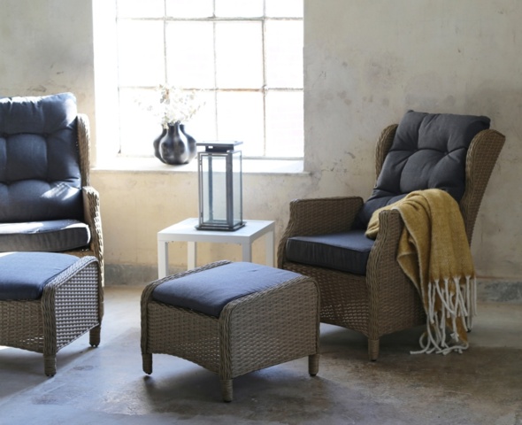 1340086-1 Santiago outdoor set adjustable armchairs with footstools