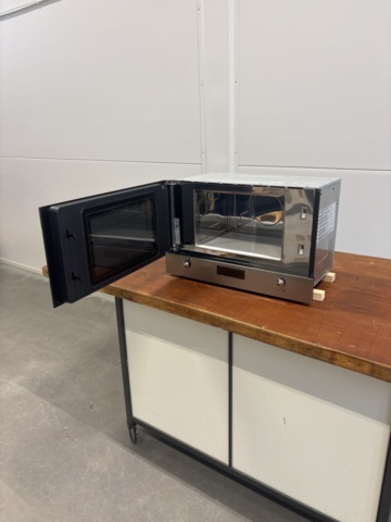 1137730-3 Smeg microwave with grill MP322X1