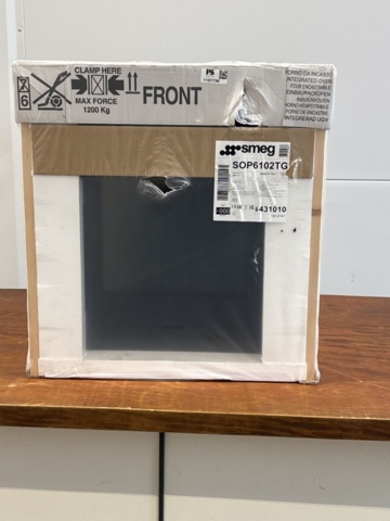 1137736-2 Smeg thermo-ventilated oven SOP6102TG