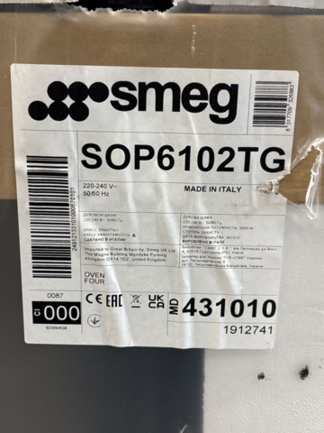 1137736-9 Smeg thermo-ventilated oven SOP6102TG