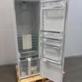 1137740-4 Smeg integrated refrigerator S8L1743E