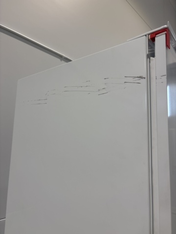 1137740-11 Smeg integrated refrigerator S8L1743E